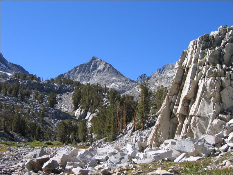 2005-09-11 Morgan Jan (21) peak west of Morgan Pass